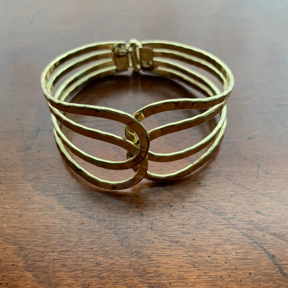 Gold clamp bracelet